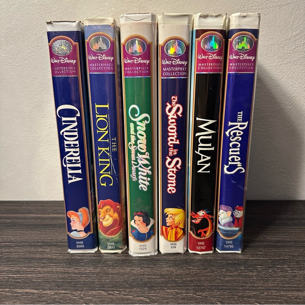 6 Masterpiece Disney VHS Tapes